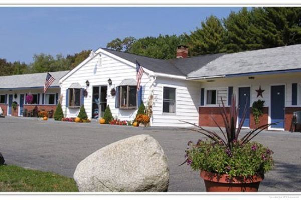 BUCKSPORT MOTOR INN (Bucksport)
